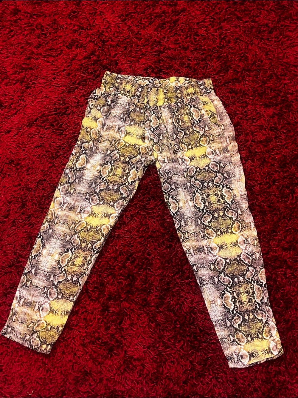 Ali & Kris snake print pants size small - Picture 2 of 8